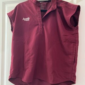 Women’s figs burgundy scrub set size small